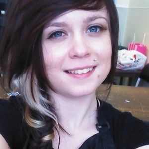 Meet your Posher, Abigail